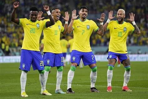 Brasil ya baila en el Mundial Mundial de futbol Deportes futbol Fútbol