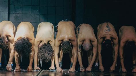 Teatro da PombaGira estreia o espetáculo Máquina no Teatro Mars