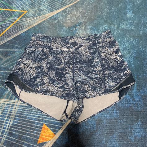 Lululemon Hotty Hot Short Women S Fashion Activewear On Carousell