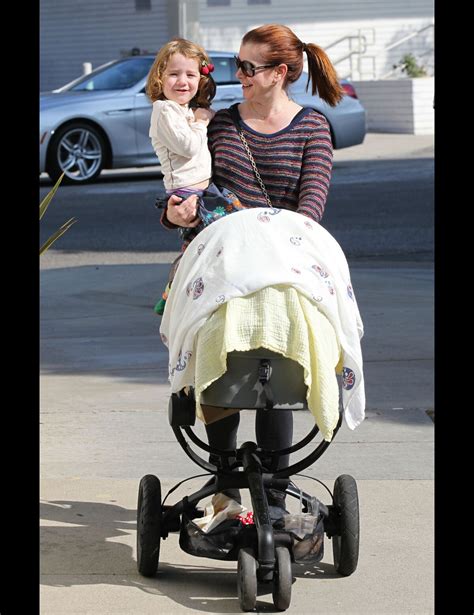 Photo Alyson Hannigan Et Satyana Arborent De Jolis Sourires