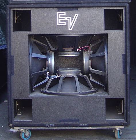 Electro Voice Mtl4 4x18 Subwoofer Pa Cabinet Pair Ebay Audio Design Subwoofer Box Design