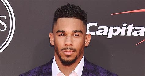 Nhl Star Evander Kane Ordered To Testify In Exs Lawsuit Over 2 5