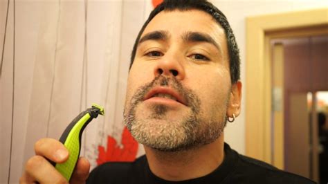Philips OneBlade – первый ус... мимо :) - YouTube