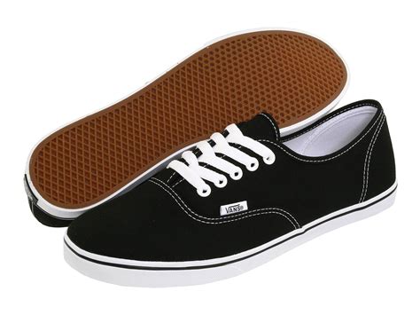 Vans Authentictm Lo Pro In Black Lyst