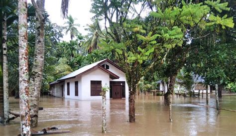 Hujan Deras Puluhan Desa Di Aceh Jaya Terendam Banjir