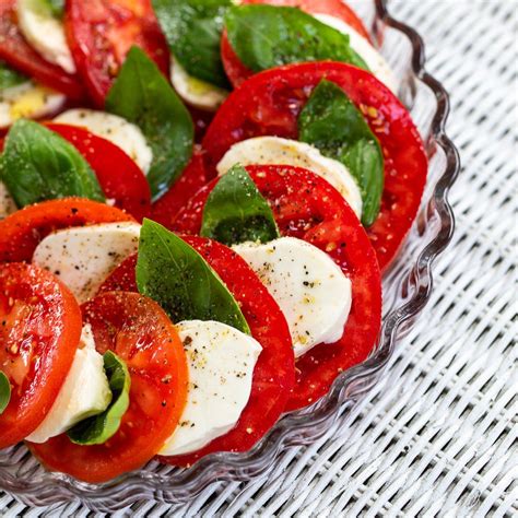 Tomato Basil And Mozzarella Salad Caprese Salad Tomato Mozzarella