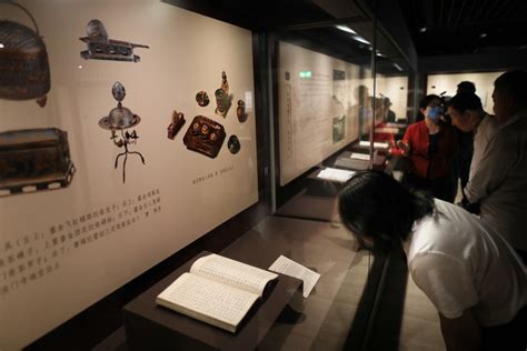 “茶和天下 典籍里的茶”展览在国图开展，首次大规模集中展出茶文化典籍腾讯新闻