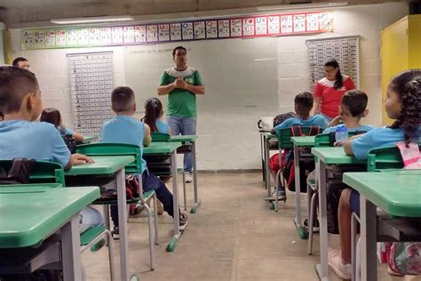 Rematrícula para alunos do 2º ao 9º ano do Ensino Fundamental e EJA