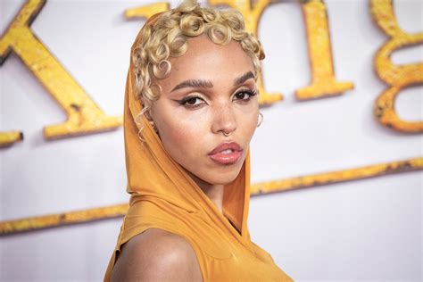 Fka Twigs Cites ‘gaslighting Gets Trial Date In Shia Labeouf Sex