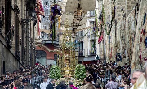 Fotogaler A As Era El Corpus Christi De Toledo Antes De La Covid