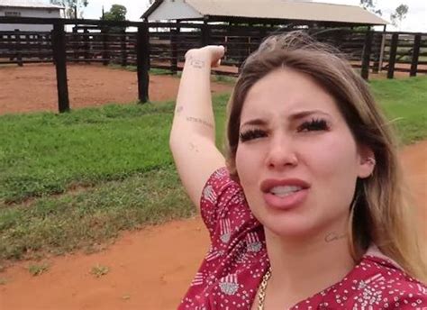 Virgínia Fonseca faz tour pela fazenda de Leonardo É um vídeo muito