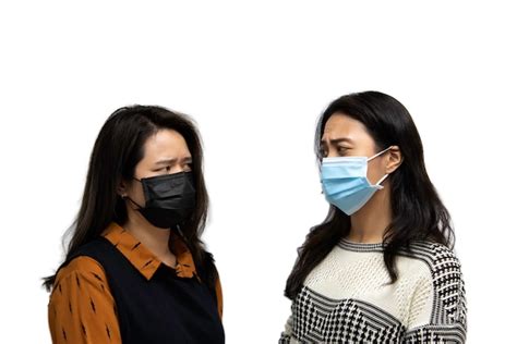 Premium Photo Asian Pretty Women Wearing Mask Respiratory Protection