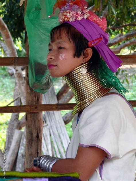 Padaung Long Neck Women 35 Pics