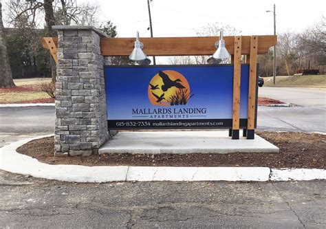 Mallards Landing Apartments Entrance Sign Entrance Signage Outdoor