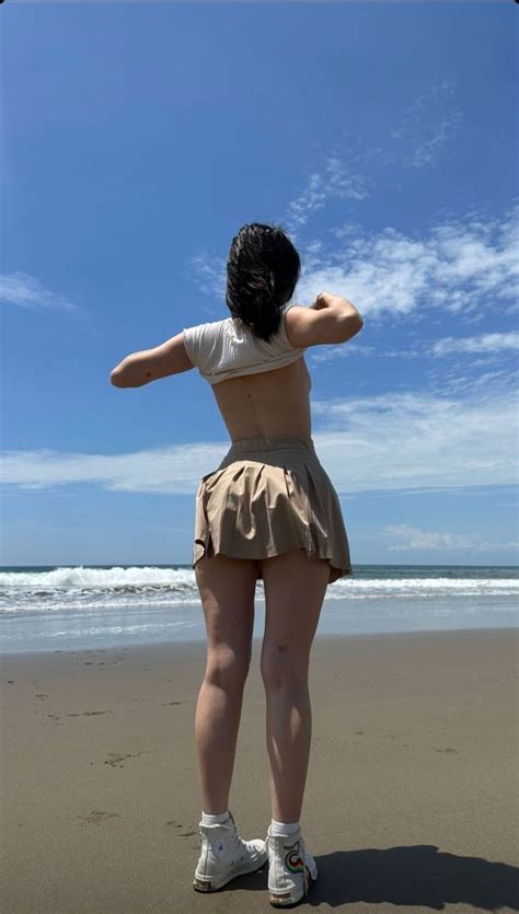 New Hot Sexy Tutyzulu Bikini Pics