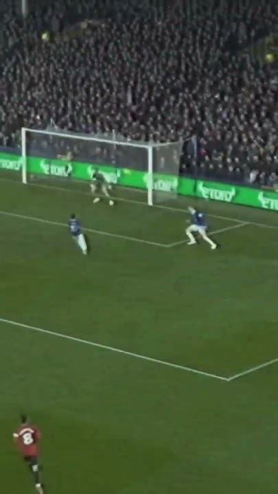 Garnachos Bicycle Kick Against Everton Was Cold Aranacup Youtube