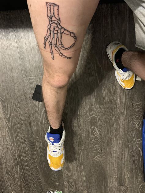 Leo Tattoos On Foot