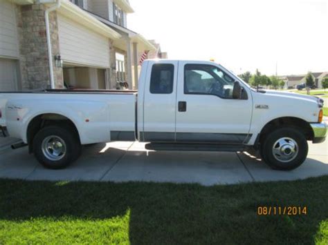 Sell Used 1999 Ford F 350 Super Duty Lariat Extended Cab Pickup 4 Door 7 3l In Lincoln Nebraska