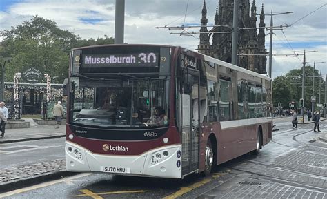 Lothian Buses Volvo B Rle Mcv Evora Sj Hnu Lothian Bus Flickr