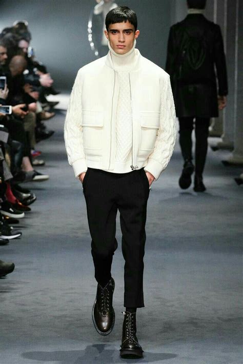 Pin by Вадим Вадимов on fashion ⚁ | Menswear, Mens winter fashion, High ...