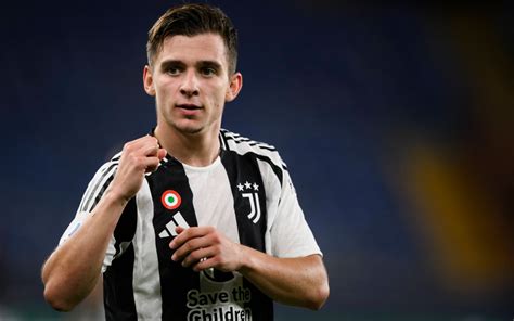 Riecco Dusan Prima Gioia Chico Una Juve Da Record Stende Il Genoa