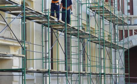 Леса строительные купить в Москве. Цена лесов для стройки