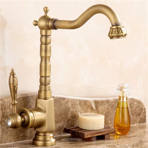 Antique Brass Basin Faucet Hot Retro Single Handle Hole And Restroom