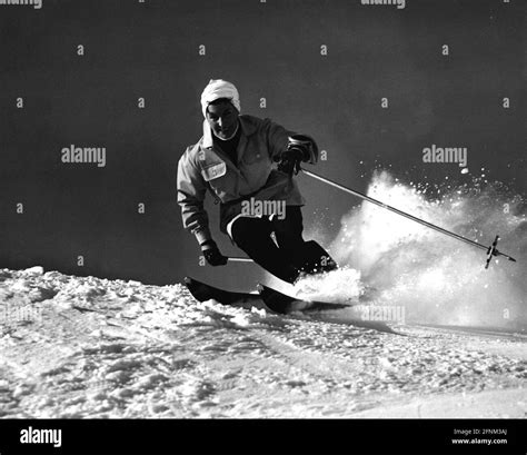 20th Century Snow Hi Res Stock Photography And Images Alamy