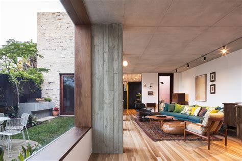 Courtyard House By Aileen Sage Architects Living Space