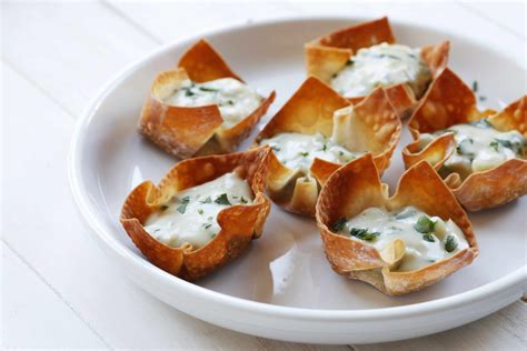 Vegan Spinach Artichoke Dip In Wonton Cups Chef Ani