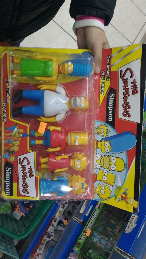 The Simpsonsns. One family is very happy. : r/crappyoffbrands