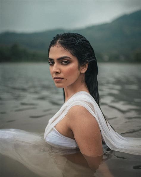 Goddess Alert Take A Look At Malavika Mohanan Hot Photoshoot TrackTollywood