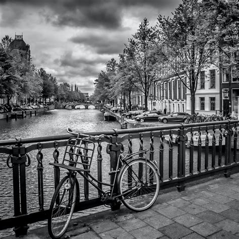 Amsterdam Emperor's Canal Wallpaper | Happywall