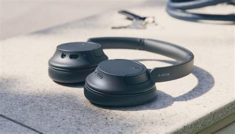 sony presenta due nuove cuffie wireless wh chn  wh ch
