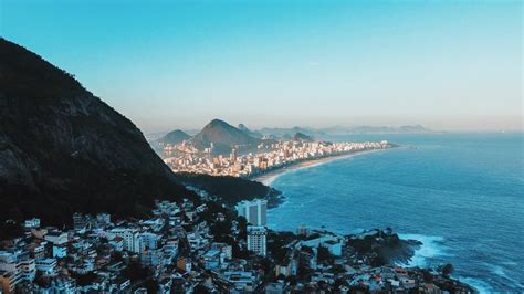 Explorando o Morro do Vidigal segurança e trilhas no Rio de Janeiro