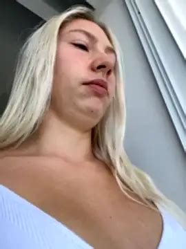 LuisaBecker Fully Nude Stripping On Cam For Live Sex Movie Show