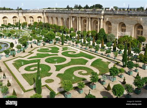 Gardens of Versailles ( Chateau de Versailles), France Stock Photo - Alamy