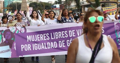 Bumeran Casi La Mitad De Las Mujeres Cree Que Su Salario Es Menor Al