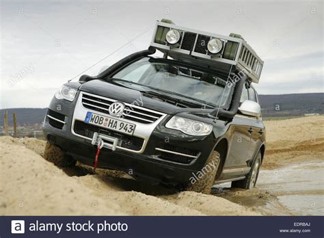 Volkswagen Touareg Off Road - amazing photo gallery, some information ...