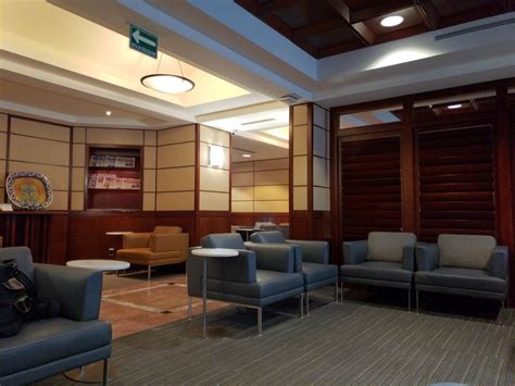 Lounge Review American Airlines Admirals Club Mex Loungereview