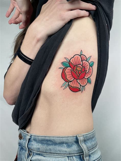 Darya Kalantari Bio | Pink Goblin Tattoo & Piercing