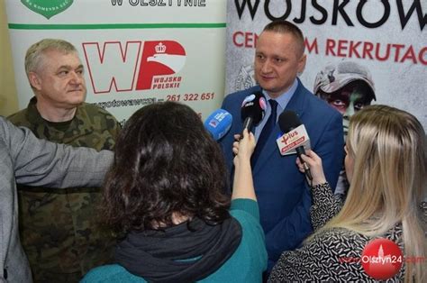 Rozpocz A Si Kwalifikacja Wojskowa Dla Mieszka C W Powiatu I Olsztyna