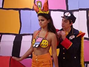 ADAM GREEN S ALADDIN NUDE SCENES AZNude