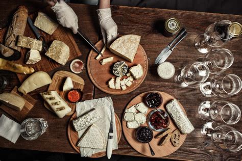 Degustazione Di Vini E Formaggi Francesi A Parigi Civitatis