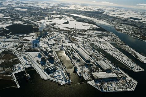 Luftbild Rostock Winterluftbild Hafenanlagen Des Seehafen In Rostock