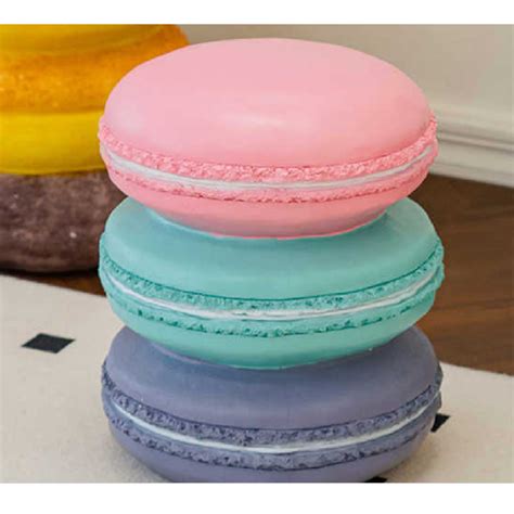 Trinx Jaqueze Resin Accent Stool | Wayfair