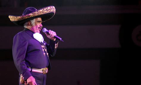 Vicente Fernández El último ídolo De La Canción Ranchera