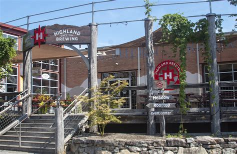 Highland Brewing A Guide To Visiting The Very First Asheville Brewery