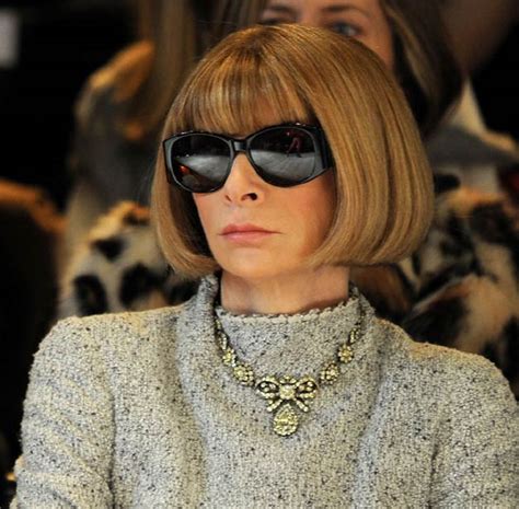 Anna Wintour – The Woman behind the Sunglasses - Documentarytube.com