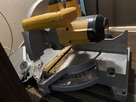 Dewalt Dw Compound Miter Saw Type Vav For Sale